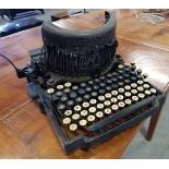 Typewriter Royal Barlock in original wooden Box
