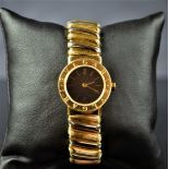  Wristwatch BULGARI, completely made of 18ct gold 81 g, Quartz movement, Ø 23mm. Very good...