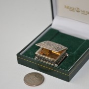 Smallest Music Box in the world