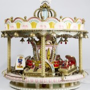 Miniature carousel 