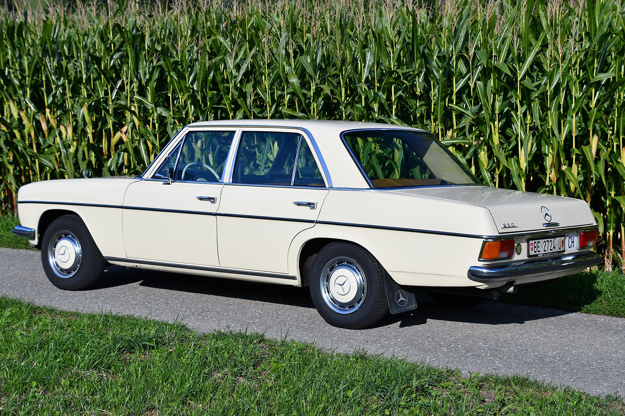Mercedes 230 /8, 1972