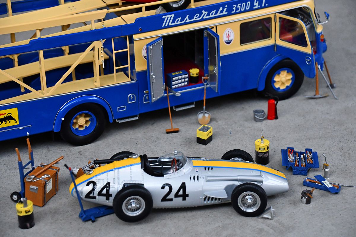 Maserati - 1957 World Championship
