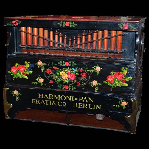  Orgue de barbarie à cylindre Harmonipan par la maison Frati à Berlin. Ca. 1920 Avec 8 melodies...