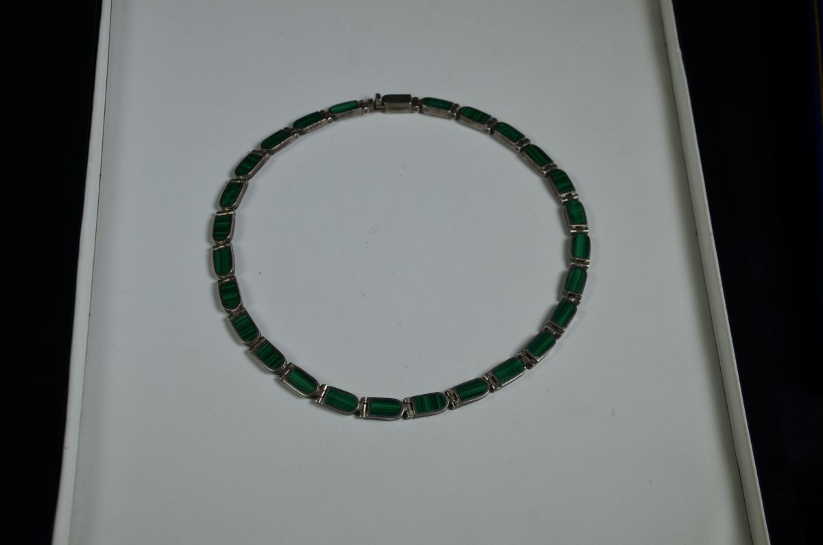 Silver necklace with malachite 81 gr