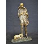 Bronze Pierrot avec chat, sur socle ovale, signé Bousquetim. Hauteur  30.5cm.