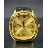 Automatic wristwatch OMEGA De Ville. Made of gold with calendar.