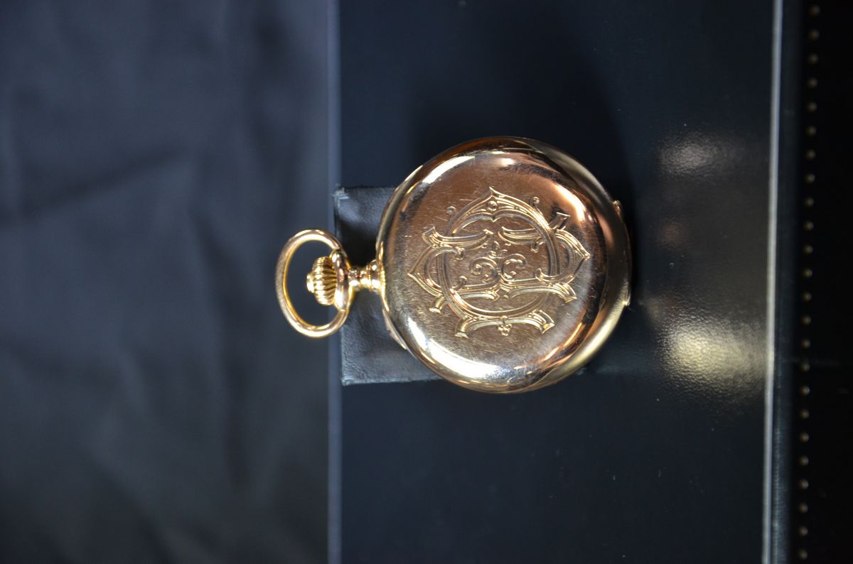  TRES RARE montre de poche PATEK PHILIPPE en or rose 18ct, avec secondes indépendantes. Extrait...