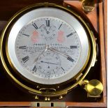 Marine chronometer signed by Joseph Sewill. 56 hours. Very good condition. Ca. 1870