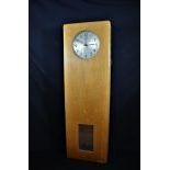  Horloge en bois,marque IBM, cadran en métal avec chiffres arabes, aiguille des secondes à 12...